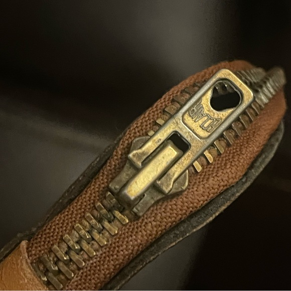 Authentic Vintage Louis Vuitton Cover - Picture 11 of 16